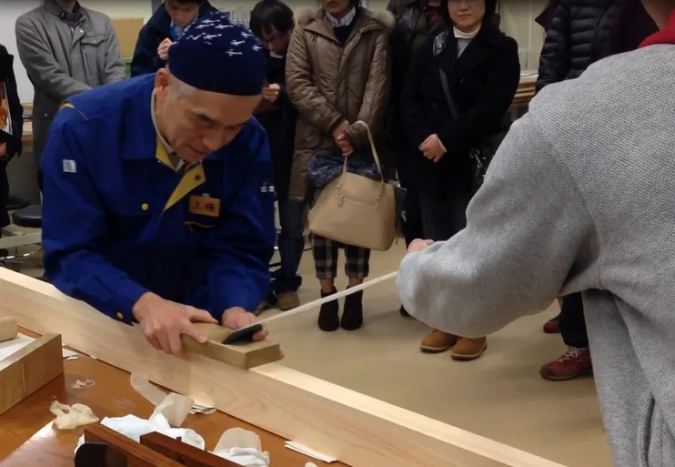 熟練者の技術伝承～鉋削り職人の技を数値解析～